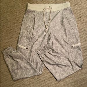 Athleta venture pant